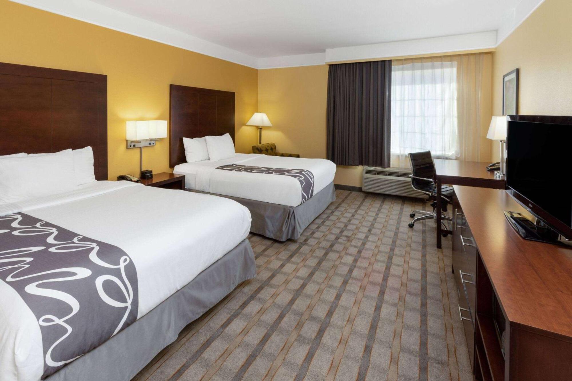 La Quinta By Wyndham Houston Nw Beltway8/westrd 3*