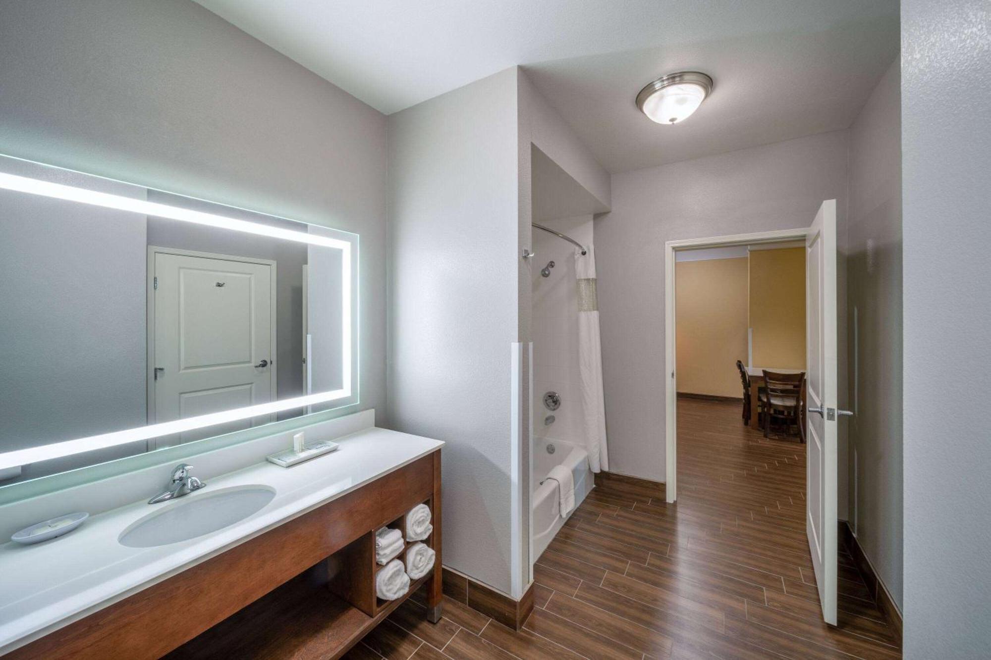 Hotel La Quinta By Wyndham Houston Nw Beltway8/westrd 3*
