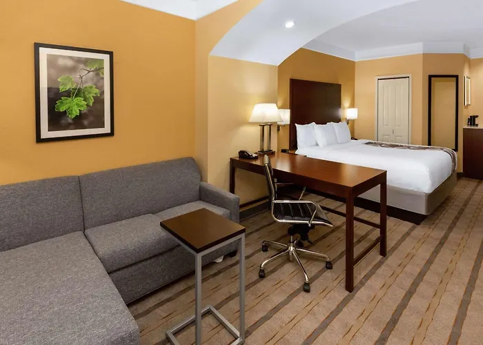 La Quinta By Wyndham Houston Nw Beltway8/Westrd