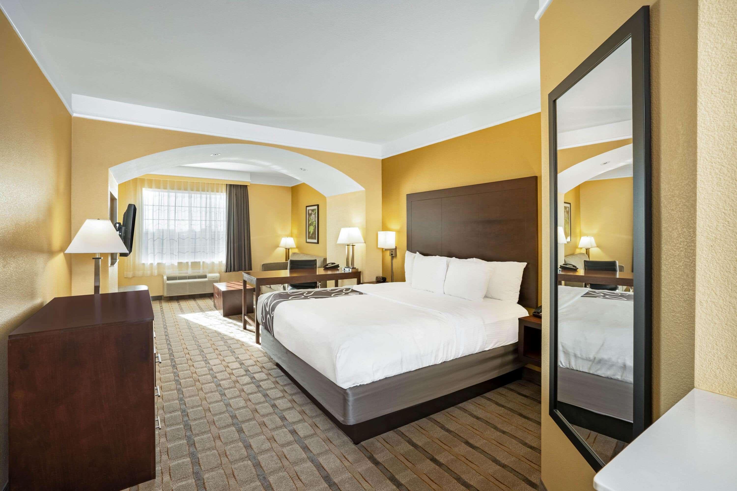 La Quinta By Wyndham Houston Nw Beltway8/westrd Hotel