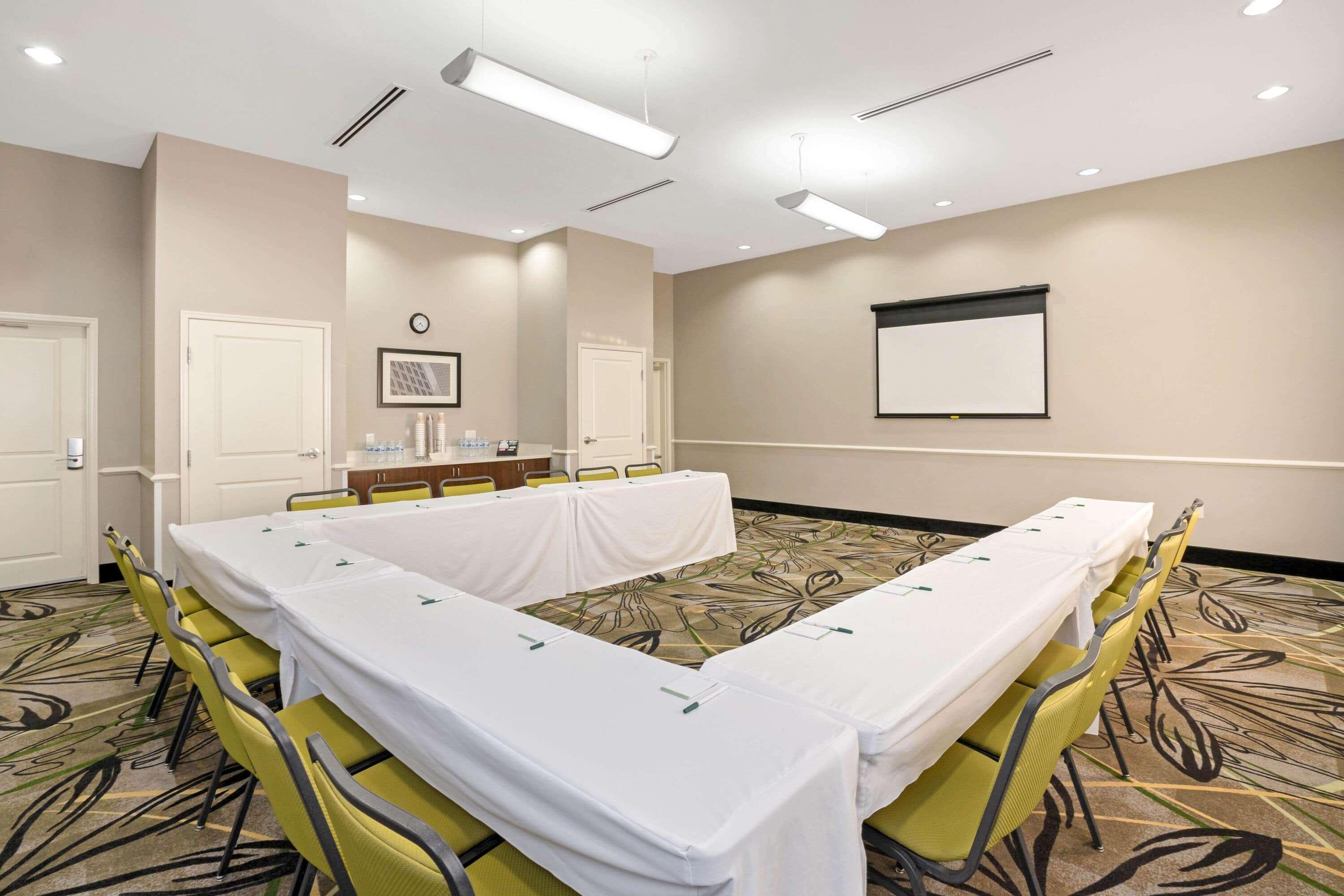 La Quinta By Wyndham Houston Nw Beltway8/westrd