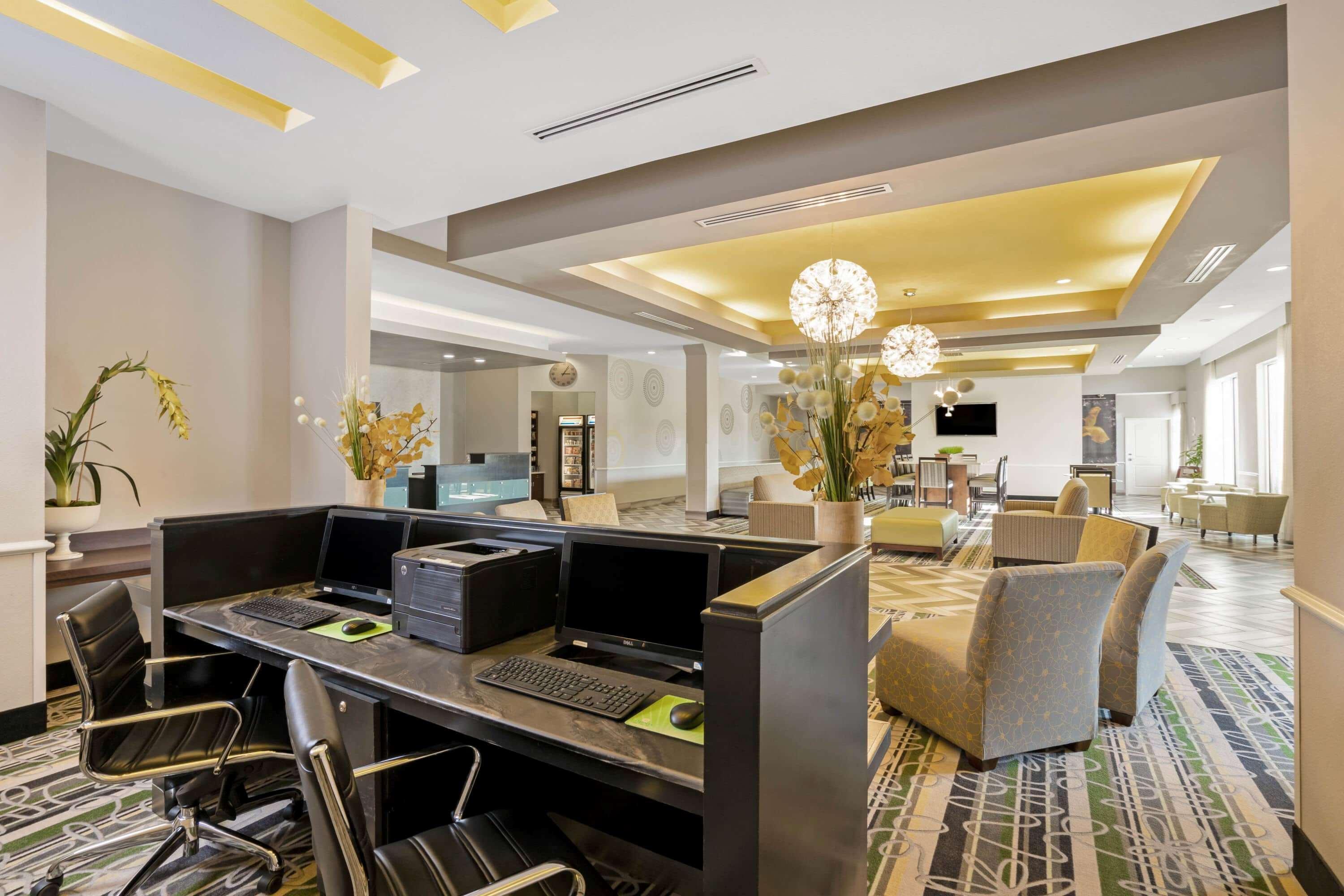 La Quinta By Wyndham Houston Nw Beltway8/westrd Jersey Village