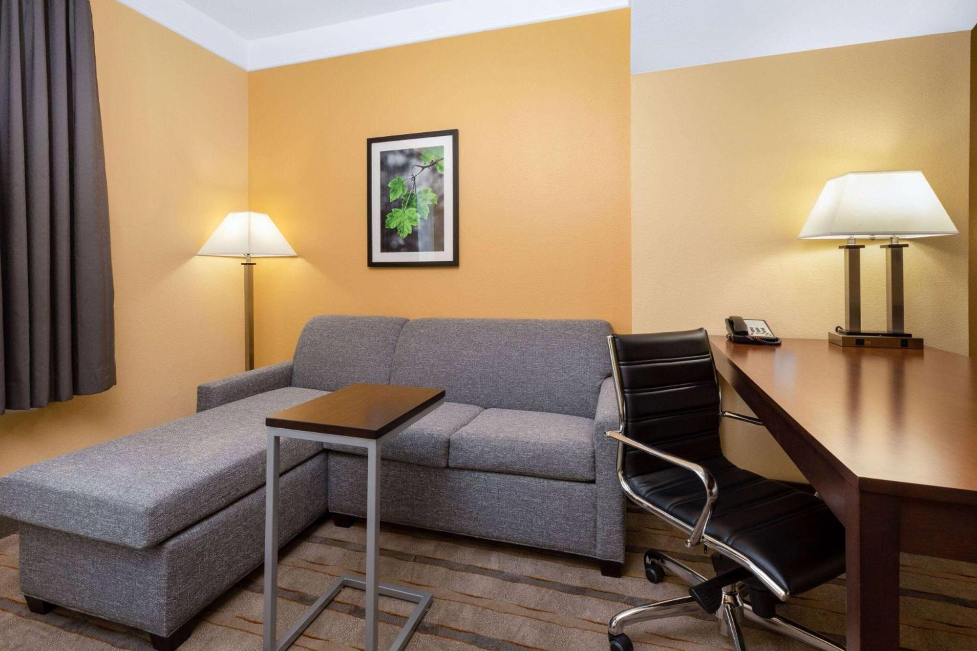 La Quinta By Wyndham Houston Nw Beltway8/westrd Hotel Jersey Village